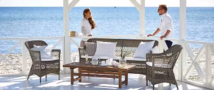 Best Outdoor Furniture for Coastal Homes